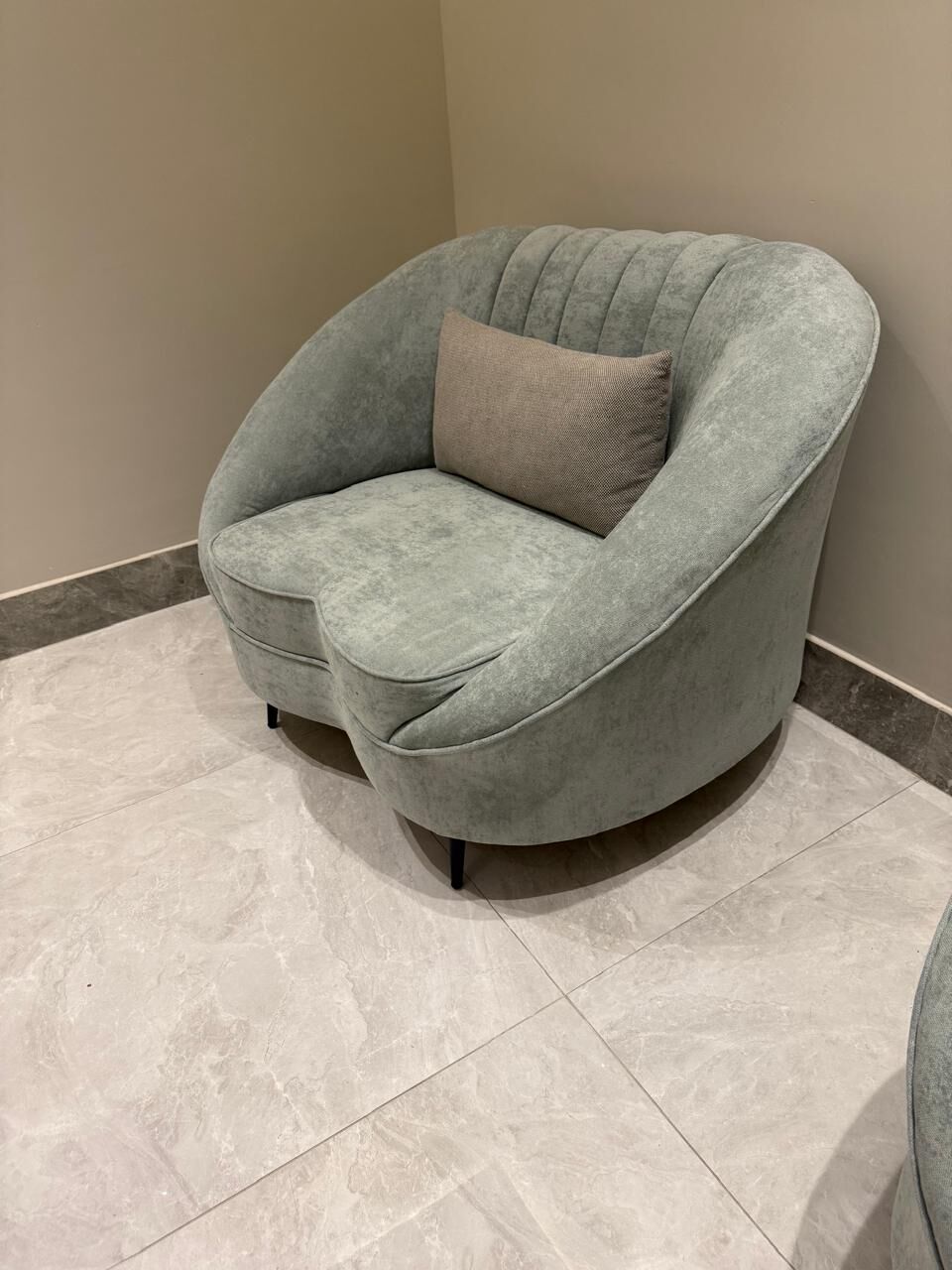 Dammam, Furniture, SAR 1800,  Sofa Set - URGENTLY Sell