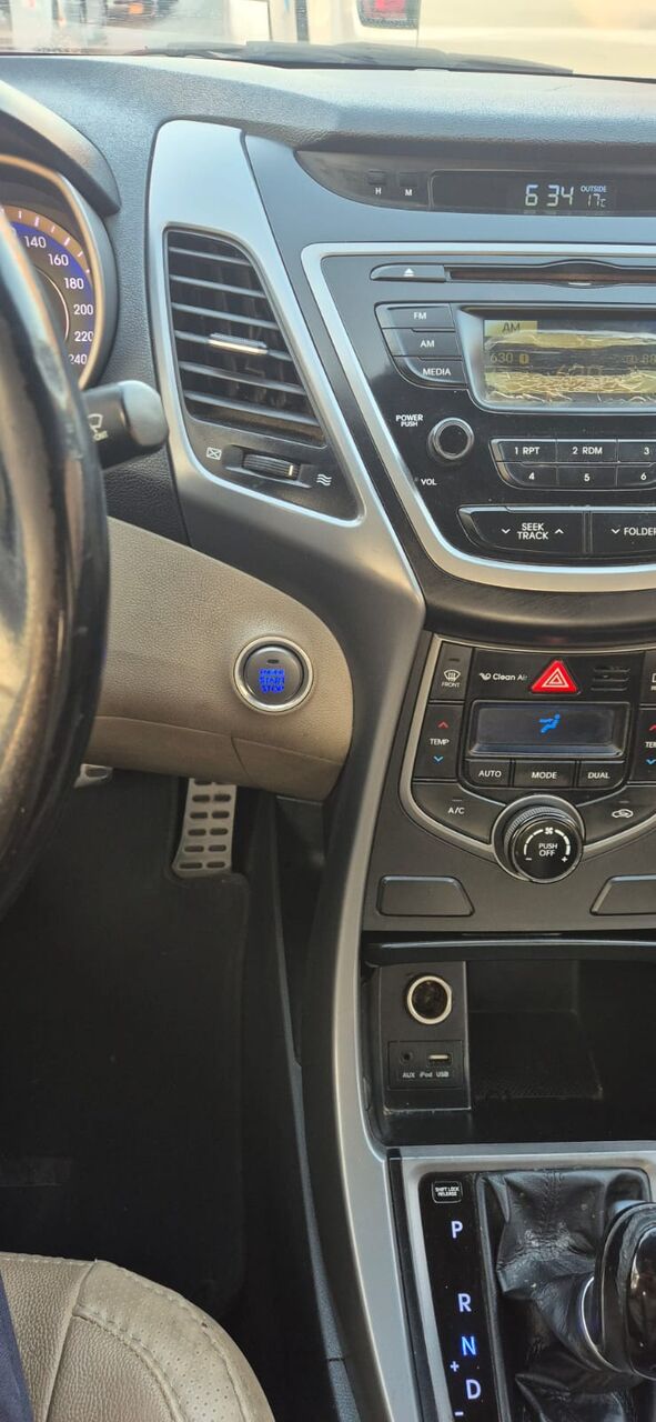 Jubail, Vehicles, Cars & Trucks , SAR 30000,  Hyundai Elentra,  2016,  Automatic,  278000 KM,    Model  Transmission With Good Condition For Sale