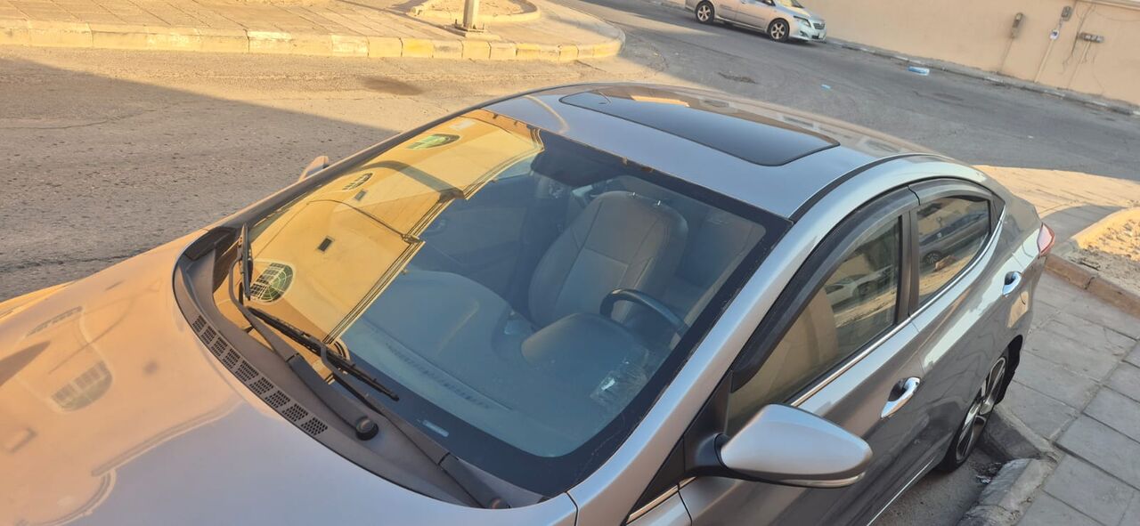 Jubail, Vehicles, Cars & Trucks , SAR 30000,  Hyundai Elentra,  2016,  Automatic,  278000 KM,    Model  Transmission With Good Condition For Sale