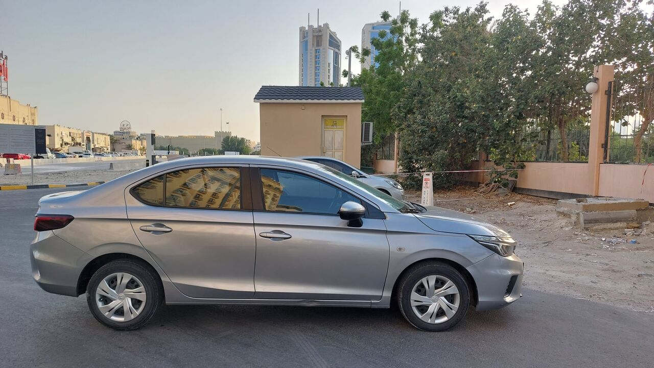 Manama, Vehicles, Cars & Trucks , BHD 4300,  Honda City 1.5 L Middle Option Imicalite Condation Low Mileage,  2023,  Automatic,  27000 KM,  Honda City 1.5 L Middle Option Imicalite Condation