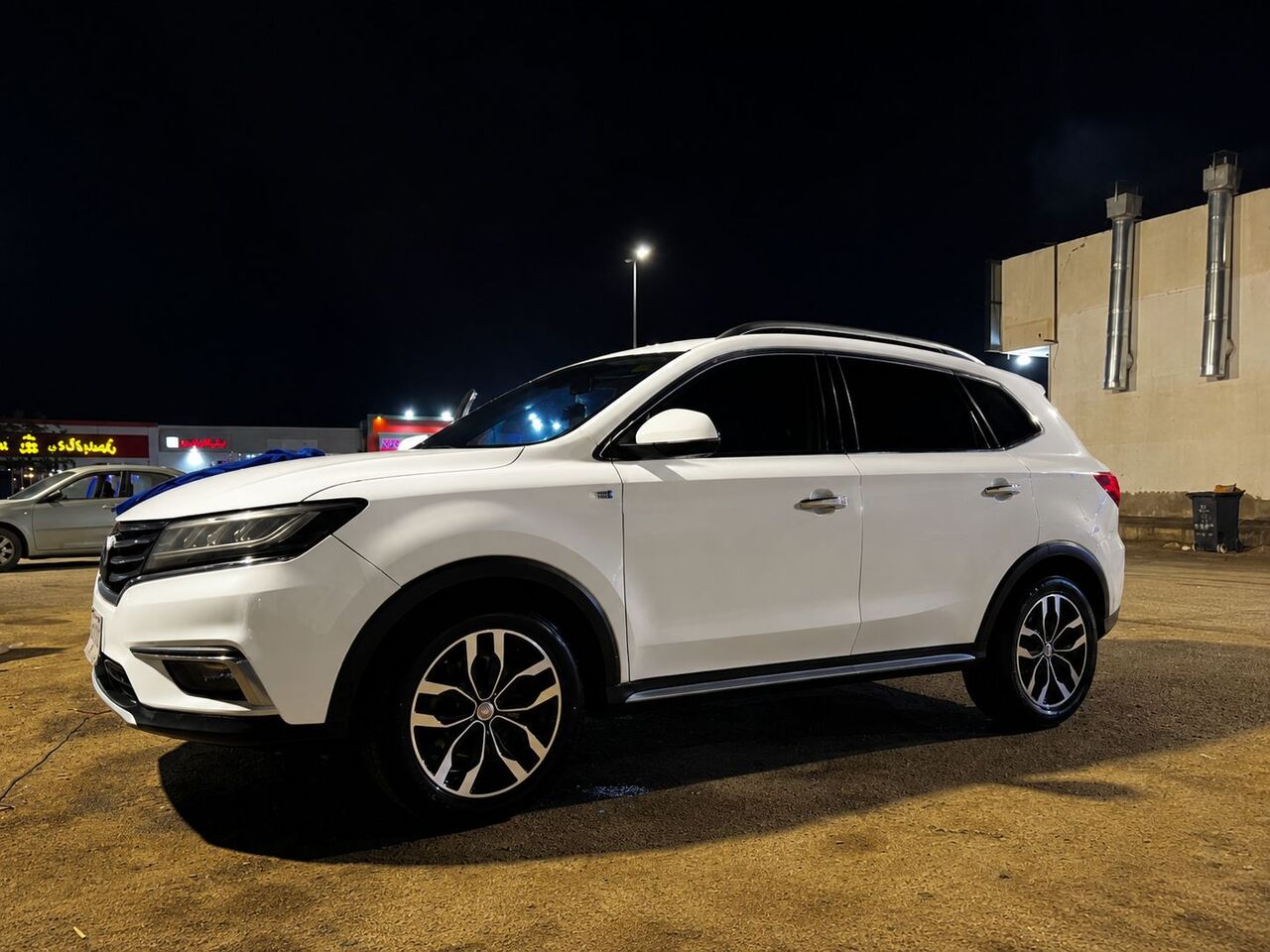 Thuwal, Vehicles, Cars & Trucks , SAR 25,  MG RX5 LUX,  2019,  Automatic,  160000 KM,    &ndash; 2.0L 4-Cylinder AWD