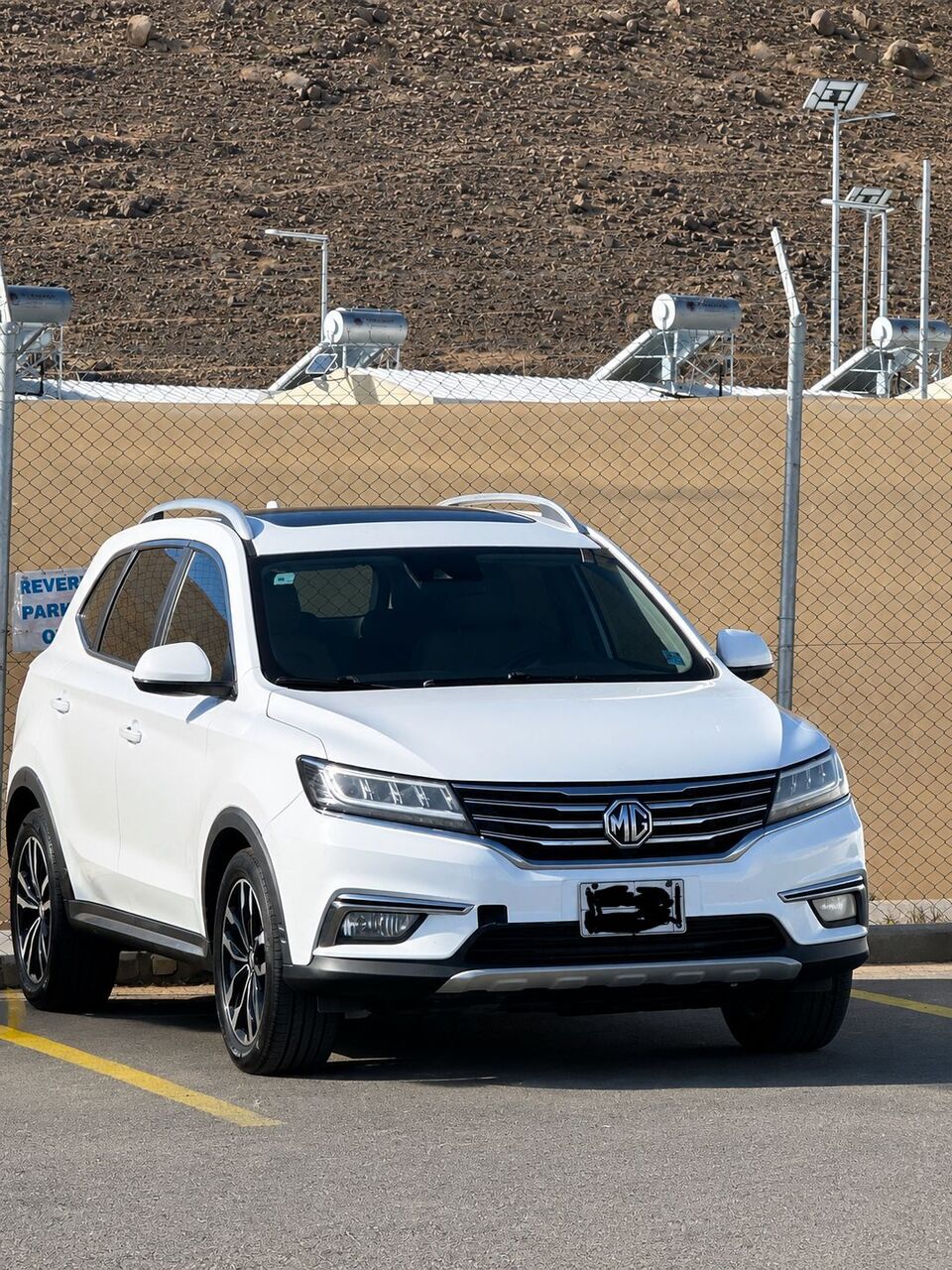 Thuwal, Vehicles, Cars & Trucks , SAR 25,  MG RX5 LUX,  2019,  Automatic,  160000 KM,    &ndash; 2.0L 4-Cylinder AWD