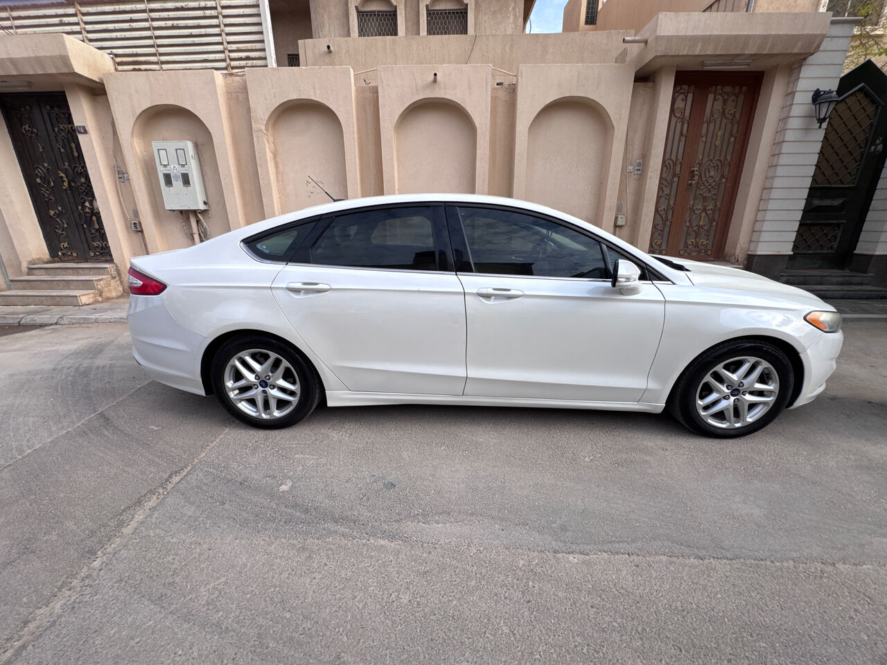 Ad Diriyah, Vehicles, Cars & Trucks , SAR 35000,  Ford Fusion,  2015,  Automatic,  185500 KM,    - Family Used Car