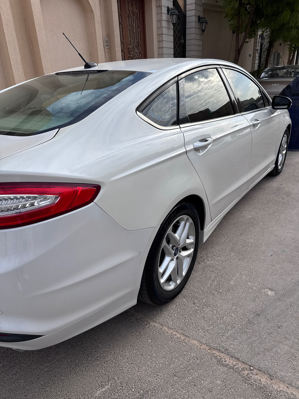Ad Diriyah, Vehicles, Cars & Trucks , SAR 35000,  Ford Fusion,  2015,  Automatic,  185500 KM,    - Family Used Car