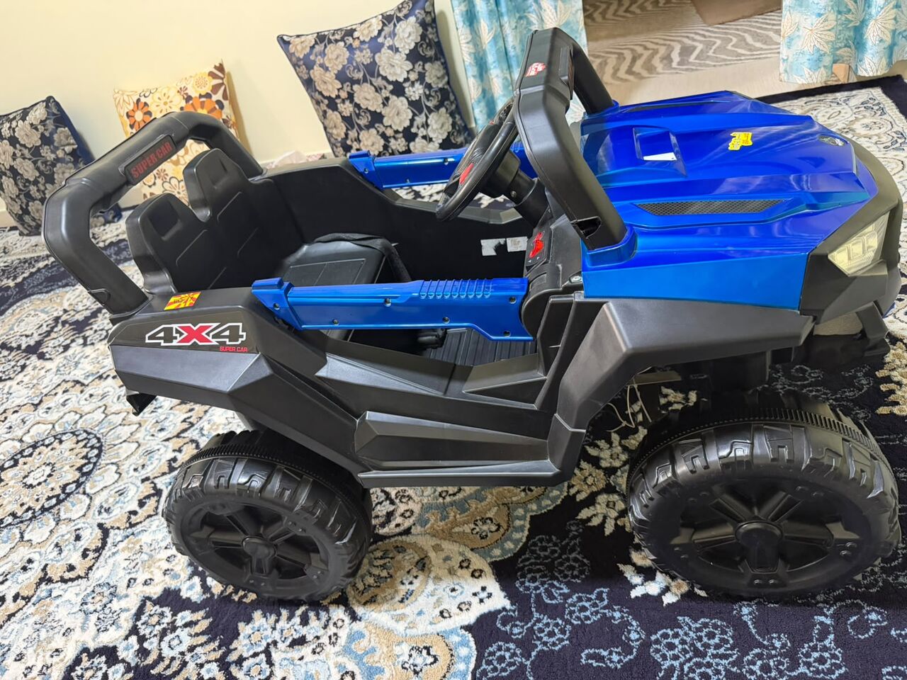 Khobar, Baby & Kid Stuff, SAR 330,  KIDS CAR JEEP FOR SALE