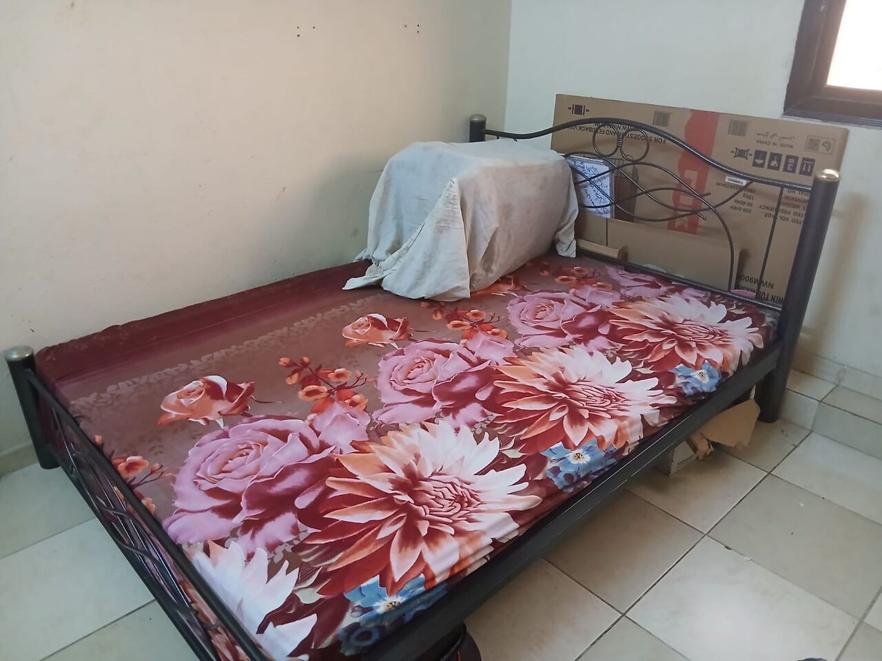 Jeddah, Household Items, SAR 10,  House Hold Items For Sale In Good Condiiton