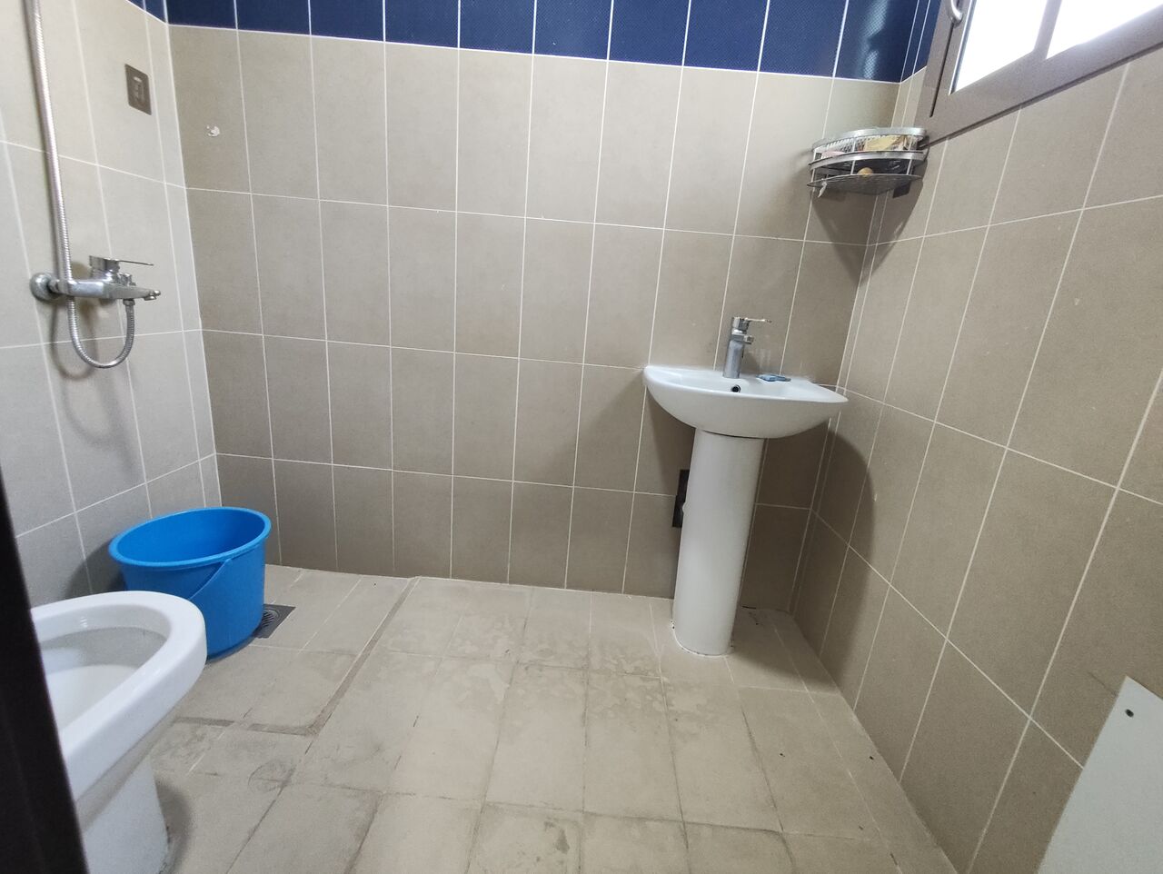 East Riffa, Apartments, Flats, Houses & Villas, BHD 140/year,  1 BR,  East Riffa:- Studio Flat On Rent With Unlimited Ewa..