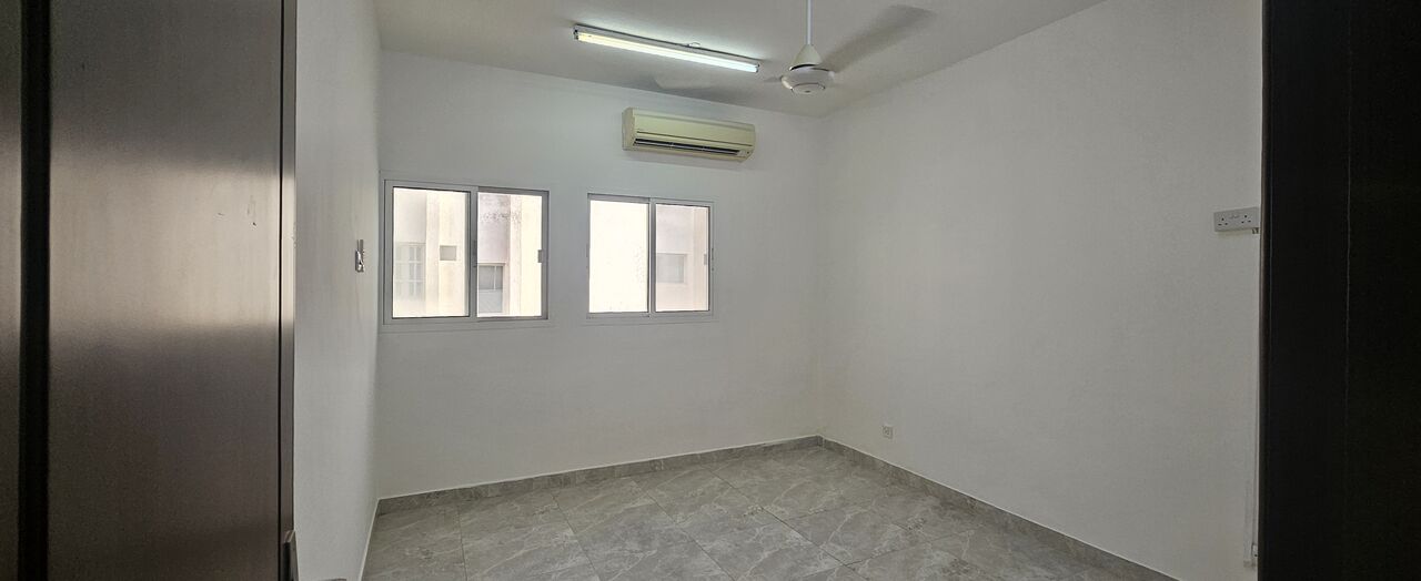 Bawshar, Apartments, Flats, Houses & Villas, OMR 200/year,  3 BR,  Rent 3bhk Flat In Wattaya Muscat Oman