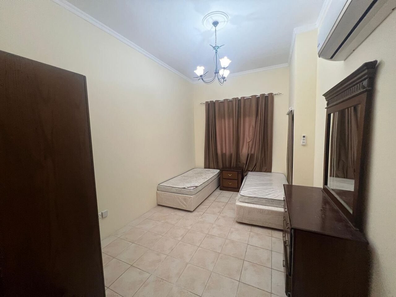 Busaiteen, Apartments, Flats, Houses & Villas, BHD 500/month,  Furnished,  4 BR,  Apartment For Rent &ndash; Busaiteen