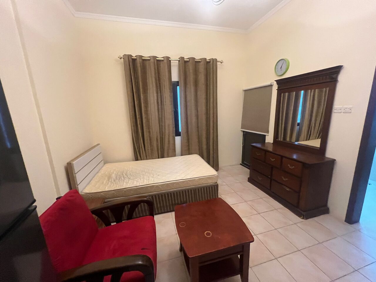 Busaiteen, Apartments, Flats, Houses & Villas, BHD 200/month,  Furnished,  Studio,  Budget Studio For Rent In Busaiteen &ndash; EWA Inclusive