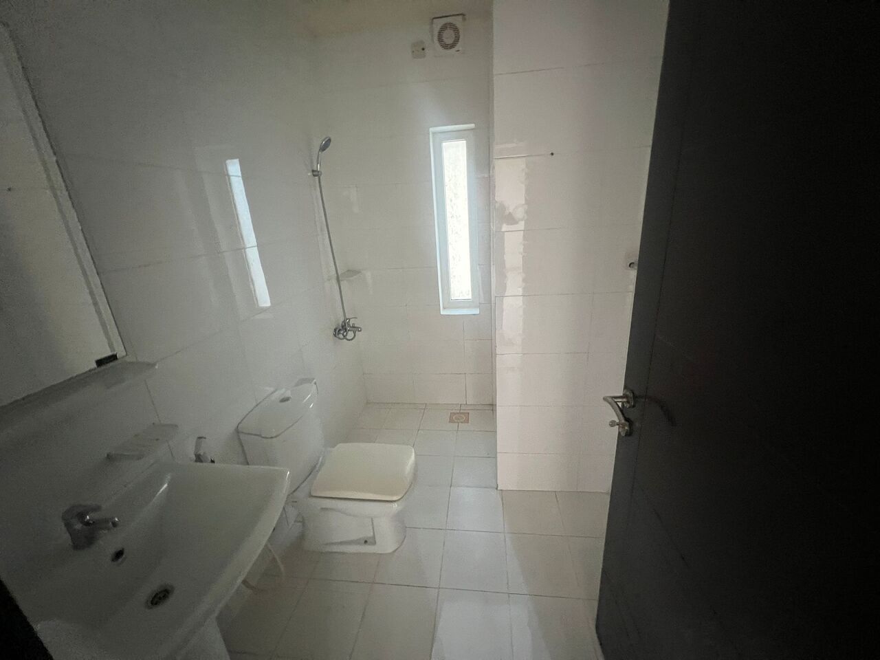 Burhama, Apartments, Flats, Houses & Villas, BHD 300/month,  Furnished,  2 BR,  Apartment For Rent In Burhama