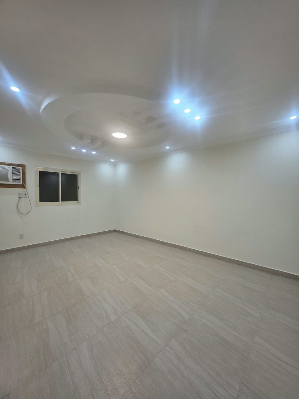 Al Aziziyah, Apartments, Flats, Houses & Villas, SAR 26600/year,  4 BR,  4 Bedrooms, A Hall,3 Bathrooms, A Kitchen,with Air Conditioners Installed