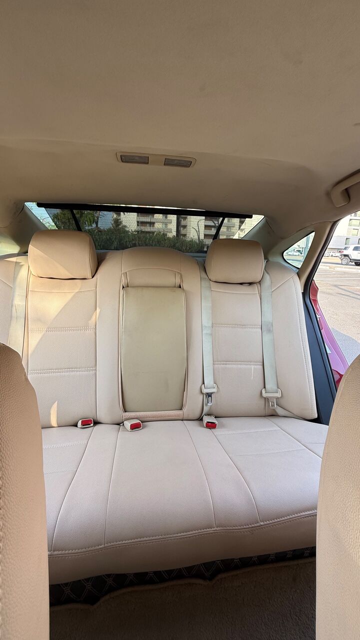 Salamah, Vehicles, Cars & Trucks , SAR 65000,  Toyota Avalon,  2015,  Automatic,  185000 KM,  SR 65,000  FULL OPTION LIMITED EDITION V6 3.5L