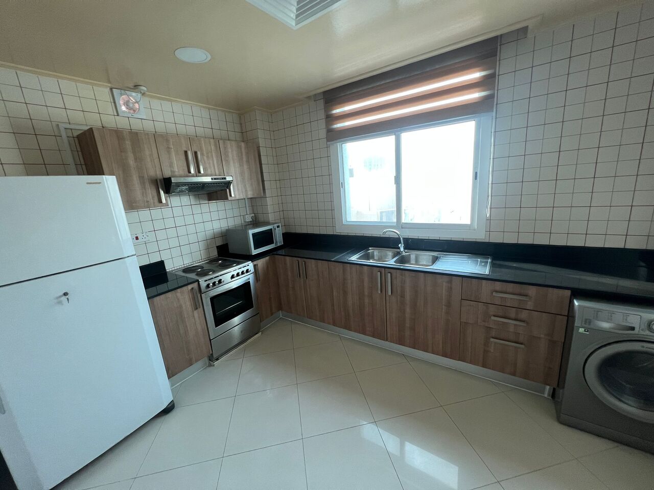 Burhama, Apartments, Flats, Houses & Villas, BHD 250/month,  2 BR,  Stylish Apartment For Rent In Burhama