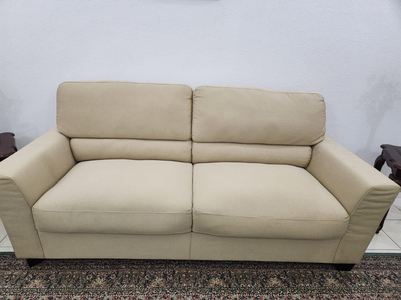 Al Aziziyah, Furniture, SAR 3000,  Sofa Set + 3 Tables + Large Rug (all Together)