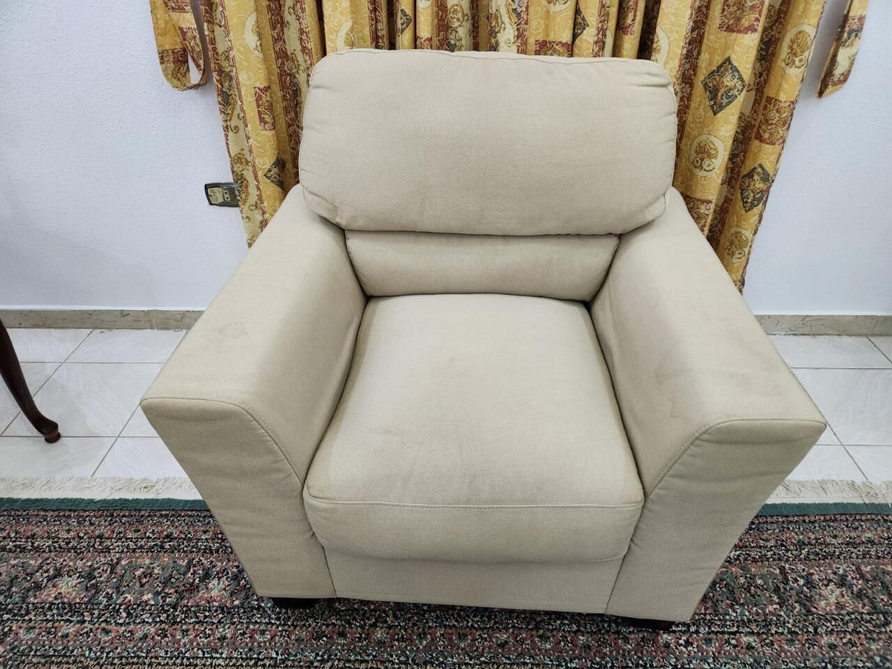 Al Aziziyah, Furniture, SAR 3000,  Sofa Set + 3 Tables + Large Rug (all Together)