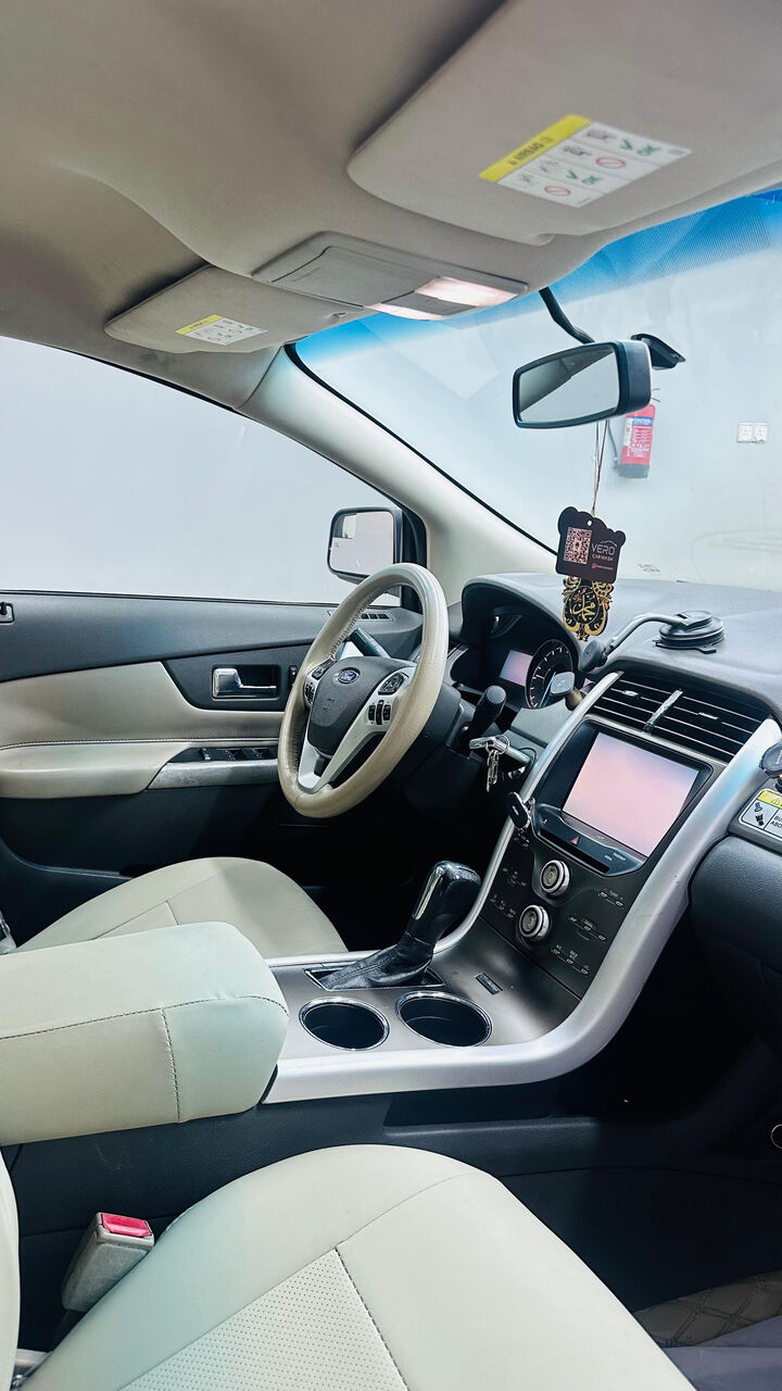 Riyadh, Vehicles, Cars & Trucks , SAR 22000,  Ford Edge,  2013,  Automatic,  466000 KM,  I Want To Sell   Model