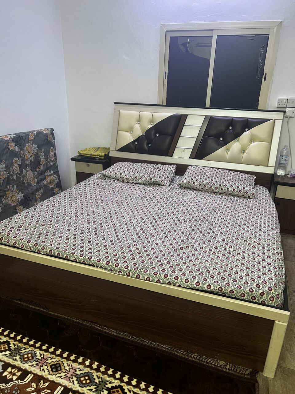 Ad Diriyah, Household Items, SAR 500,  Double Bed With Side Tables, Wardrobe & Dressing Table - Diriyah Khalidiya