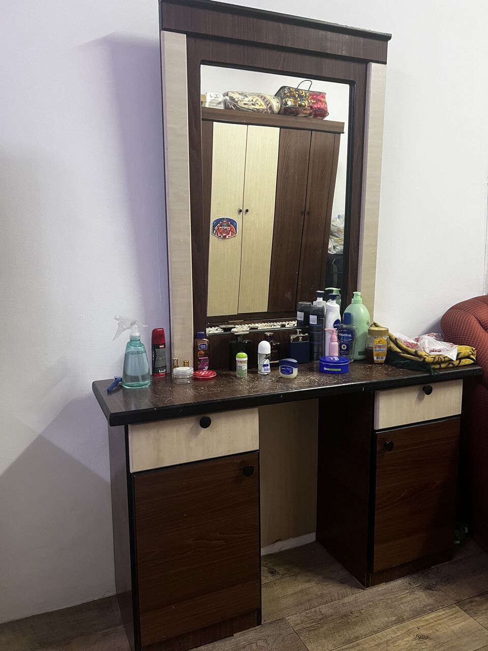 Ad Diriyah, Household Items, SAR 500,  Double Bed With Side Tables, Wardrobe & Dressing Table - Diriyah Khalidiya