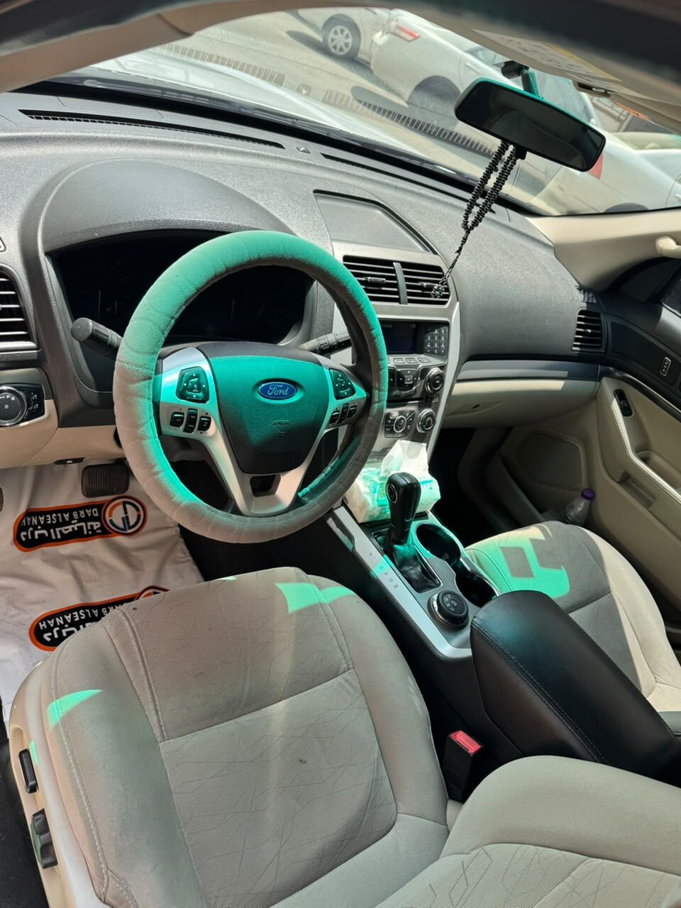 Al Aziziyah, Vehicles, Cars & Trucks , SAR 42000,  Ford Explorer,  2015,  Automatic,  193400 KM,  Original Low Mileage Well Maintained And Original Condition