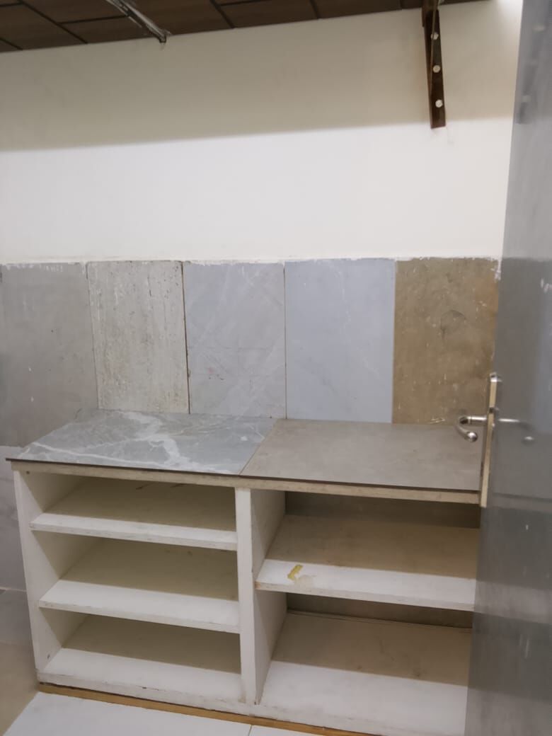 Al Malaz, Apartments, Flats, Houses & Villas, SAR 15000/year,  1 BR,  850 Sq. Meter,  Family Flat For Rent