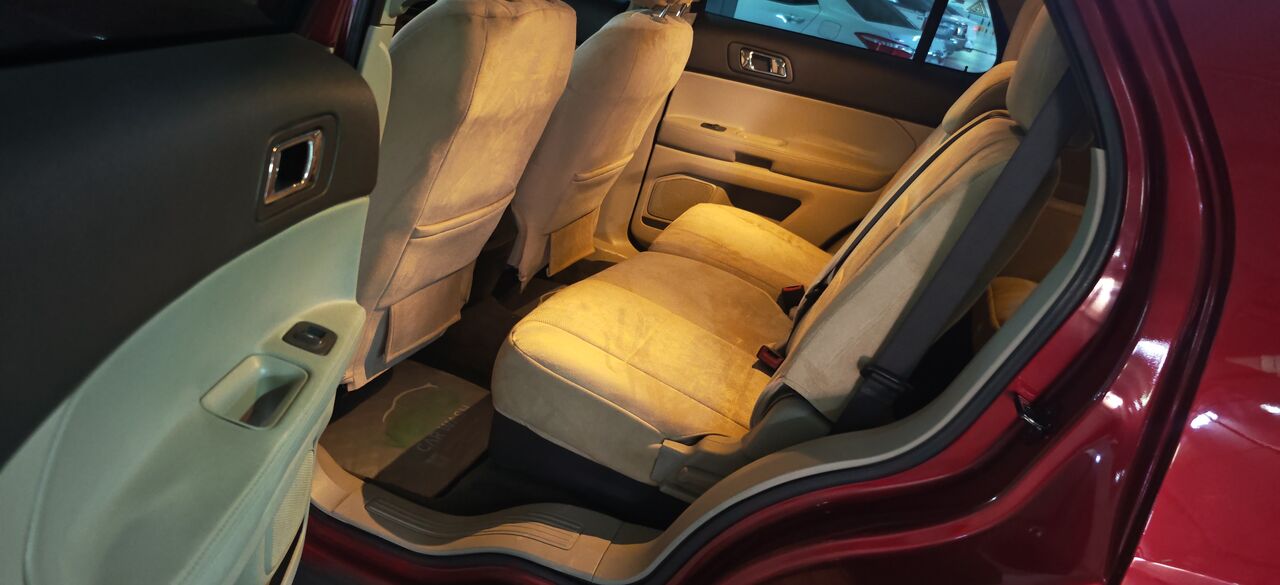 Riyadh, Vehicles, Cars & Trucks , SAR 35000,  Ford Explorer,  2014,  Automatic,  215 KM,