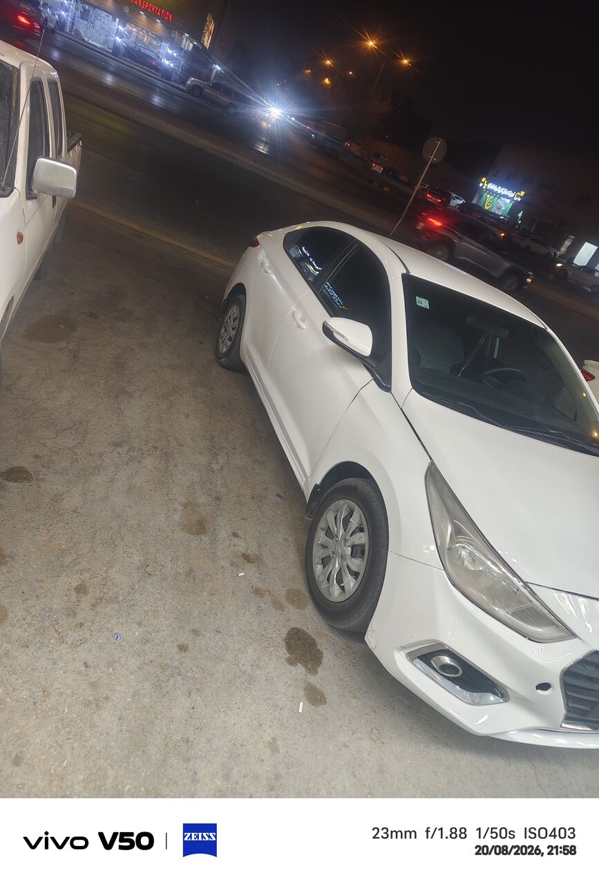 Riyadh, Vehicles, Cars & Trucks , SAR 23500,  Hyundai Accent,  2020,  Automatic,  300 KM,     In Excellent Condition