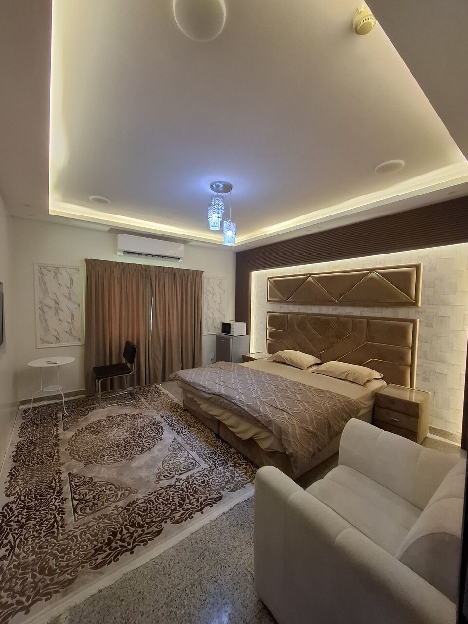 Manama, Apartments, Flats, Houses & Villas, BHD 200/month,  Studio,  30 Sq. Meter,  Fully Furinshed Studio For Rent In Seef