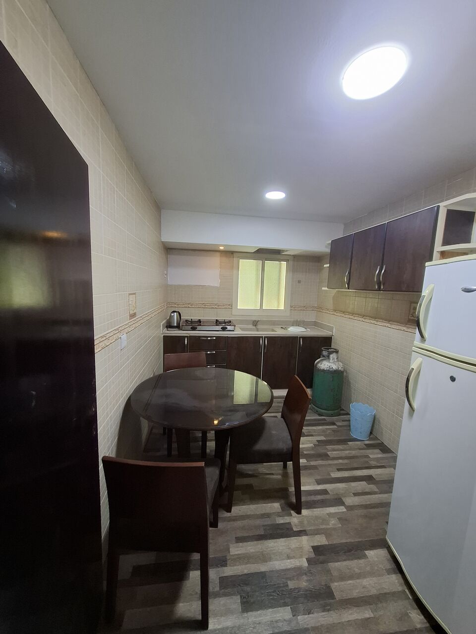 Manama, Apartments, Flats, Houses & Villas, BHD 330/month,  Furnished,  2 BR,  90 Sq. Meter,  Fully Furnished 2 Bedrooms Flat In Seef