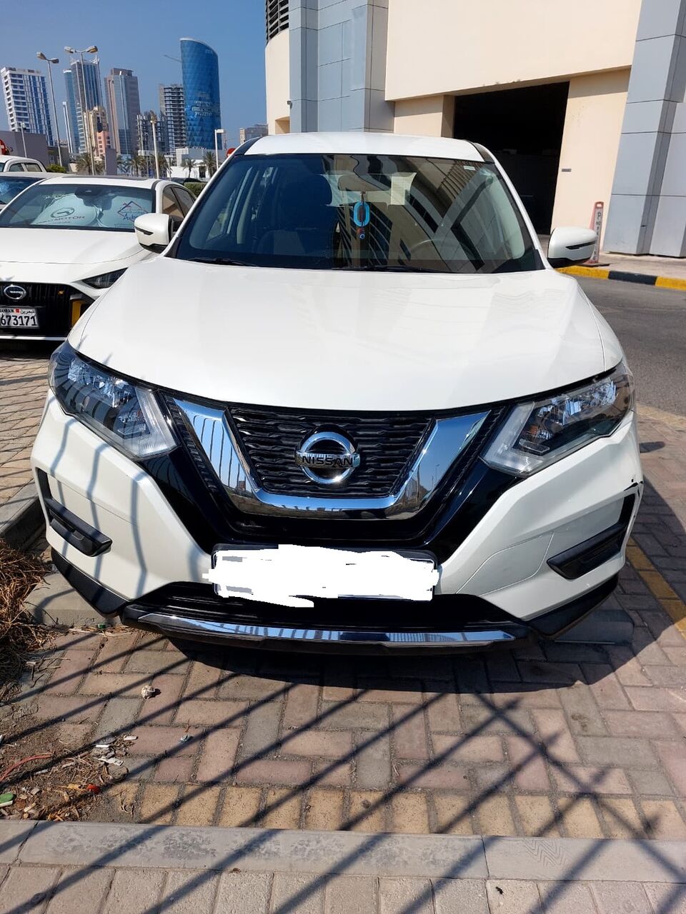 Salmaniya, Vehicles, Cars & Trucks , BHD 5400,  Nissan X-Trail,  2021,  Automatic,  72000 KM,  Nissan X- Trail   BHD 5400
