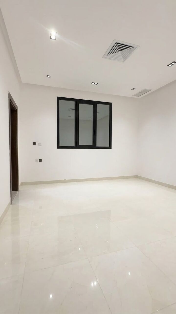 Sabah Al Salem, Apartments, Flats, Houses & Villas, KWD 520/month,  3 BR,  Apartment For Rent In Sabah Al Salem, Ground Floor, Two Entrances.