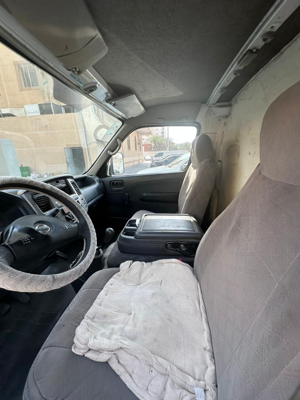 Al Sharafeyah, Vehicles, Cars & Trucks , SAR 30000,  Nissan Urvan,  2007,  Manual,  397889 KM,  Refrigerated