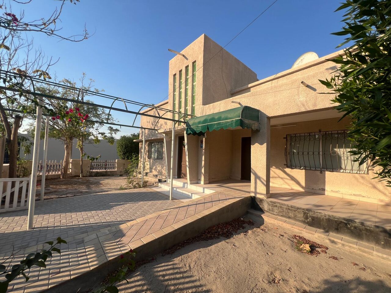 Budaiya, Villas, BHD 450,  Budget Villa For Rent &ndash; Near Salmaniya