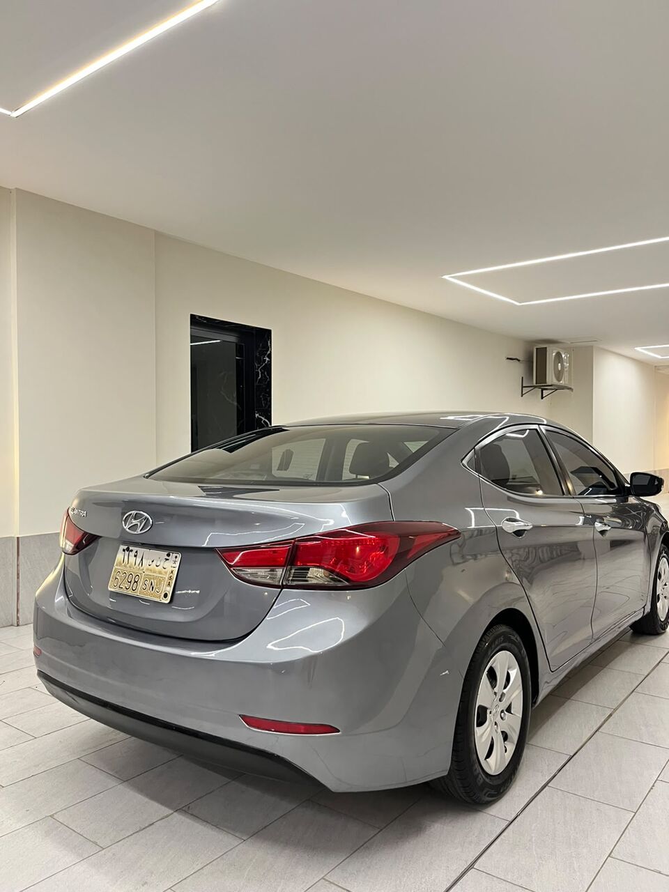 Jeddah, Vehicles, Cars & Trucks , SAR 28000,  Hyundai Elantra For The Sale,  2016,  Automatic,  345 KM,