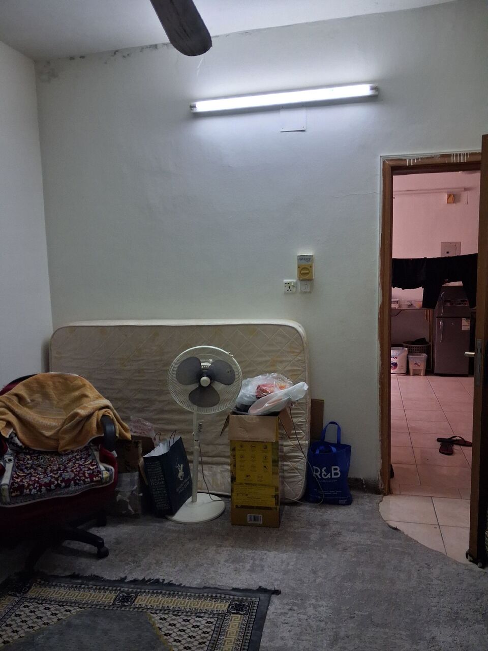 Buraidah, Rooms for Rent, SAR 370/month,  Unfurnished Room For Rent In Khubaib Buraydah