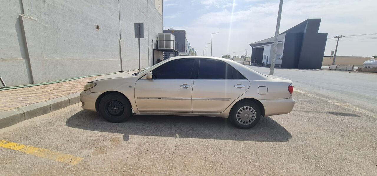 Riyadh, Vehicles, Cars & Trucks , SAR 15000,  Toyota Camry,  2005,  Automatic,  334 KM,
