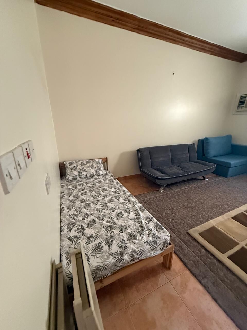 Riyadh, Apartments, Flats, Houses & Villas, SAR 123/month,  Furnished,  I M Offering A Separate Room Of My Apartment For A Bachelor