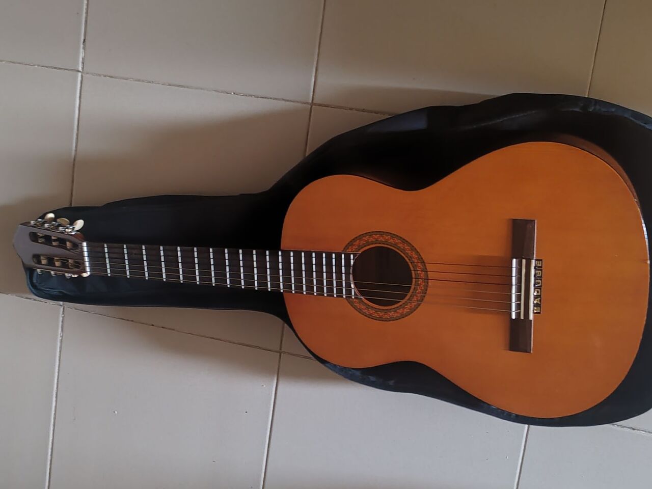 Umm Al Hassam, Musical Instruments, BHD 50,  Guitar For Sale With Extra Strings, Picks And Capo!!!
