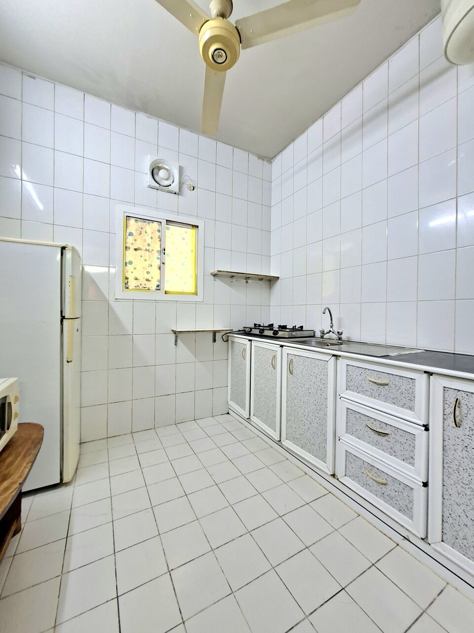 Hoora, Apartments, Flats, Houses & Villas, BHD 185/month,  Furnished,  Studio,  Fully Furnished Family Studio Flat With Ewa In Hoora,WiFi,Neat & Clean Flat @ 35547951