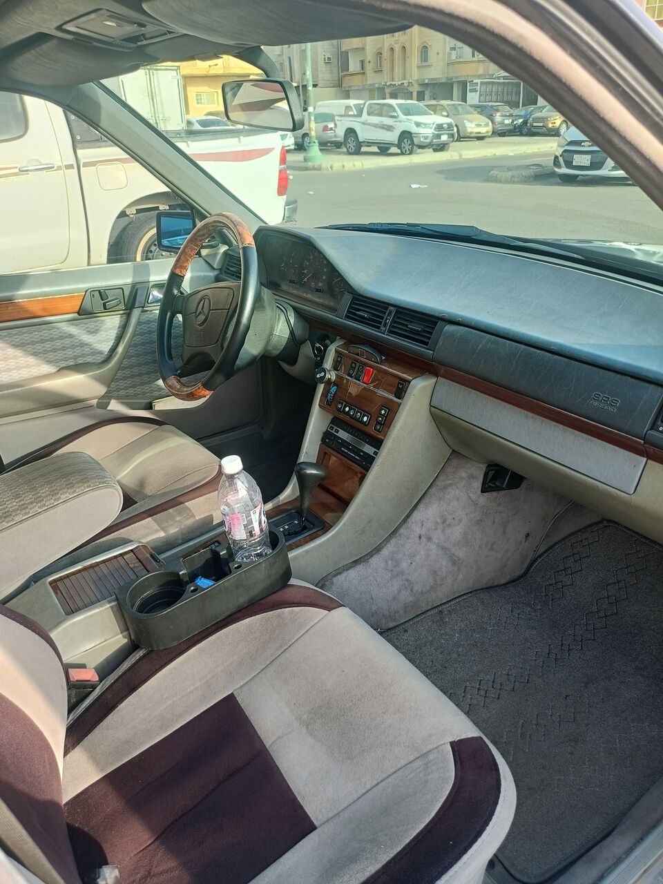 Jeddah, Vehicles, Cars & Trucks , SAR 19,  Mercedes 300d W124 Turbo,  1992,  Automatic,  30300 KM,  Mercedes Turbo Diesel 5 Cylinder