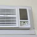 BHD 70,  KASTRON WINDOW ACC 2 TON, TROPICAL R410 2022 6 STARS