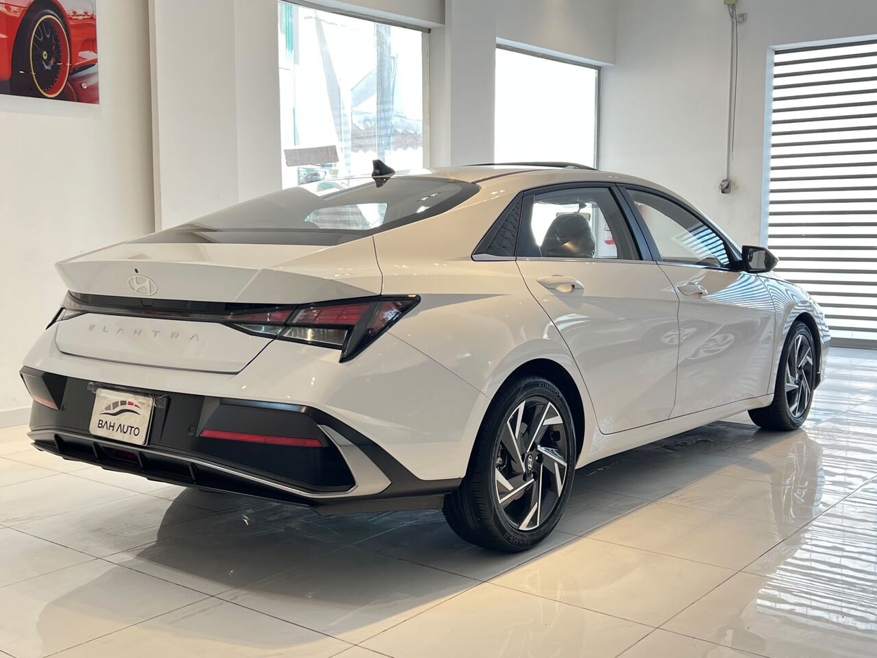 Riffa, Vehicles, Cars & Trucks , BHD 6900,  Hyundai Elantra,  2025,  Automatic,  5000 KM,   MODEL  FOR SALE