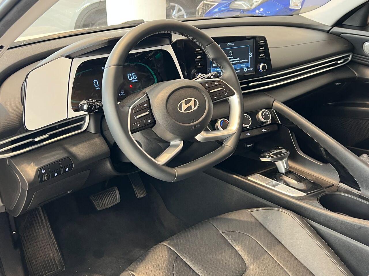 Riffa, Vehicles, Cars & Trucks , BHD 6900,  Hyundai Elantra,  2025,  Automatic,  5000 KM,   MODEL  FOR SALE
