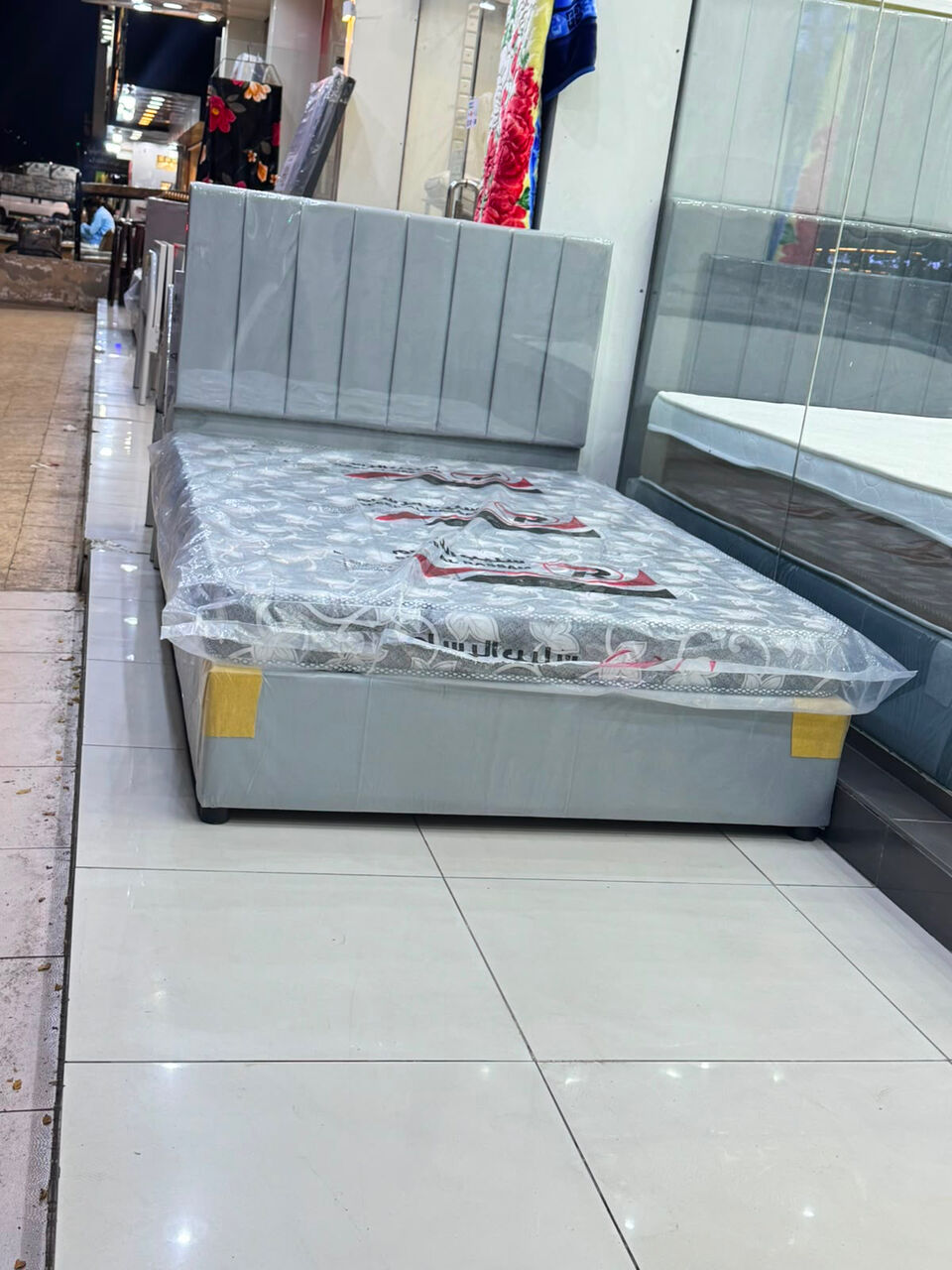 Jeddah, Furniture, SAR 399,  Medium Size Bed With Mattress Available