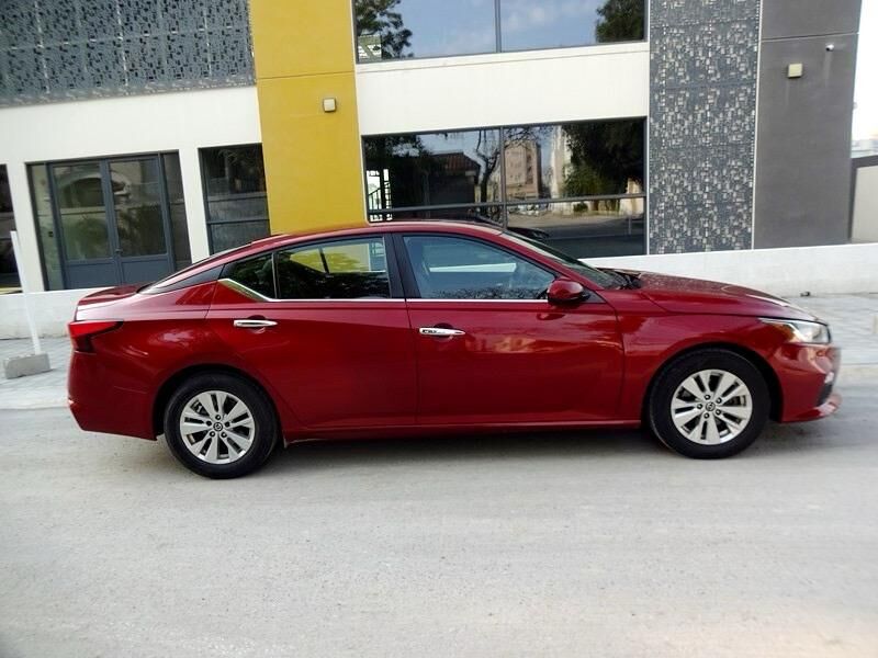 Manama, Vehicles, Cars & Trucks , BHD 4800,  Nissan Altima,  2020,  Automatic,  96000 KM,     For Sale (32015689)