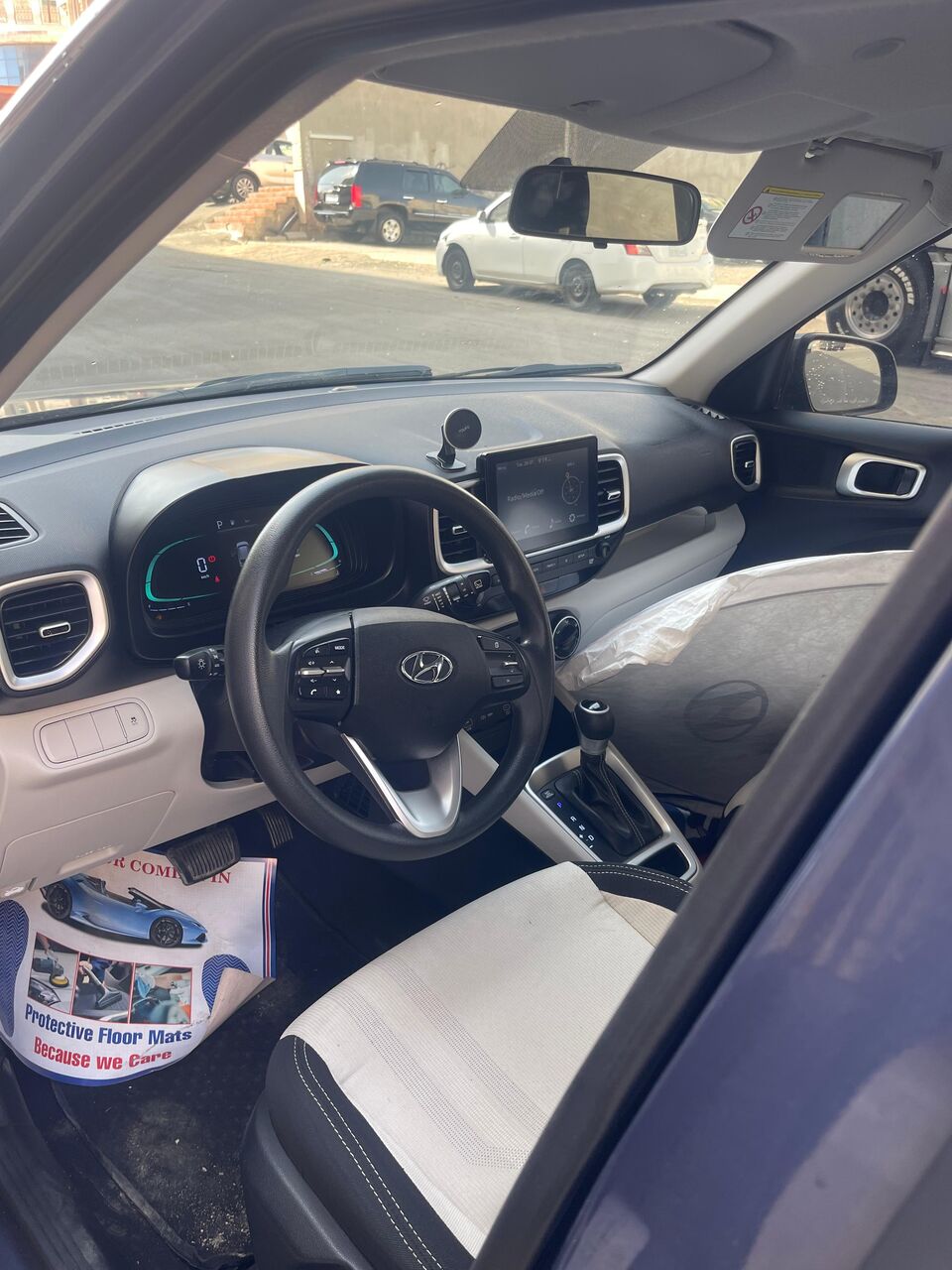 Al Aziziyah, Vehicles, Cars & Trucks , SAR 37000,  Hyundai Venue,  2023,  Automatic,  36000 KM,  Hundai Venue