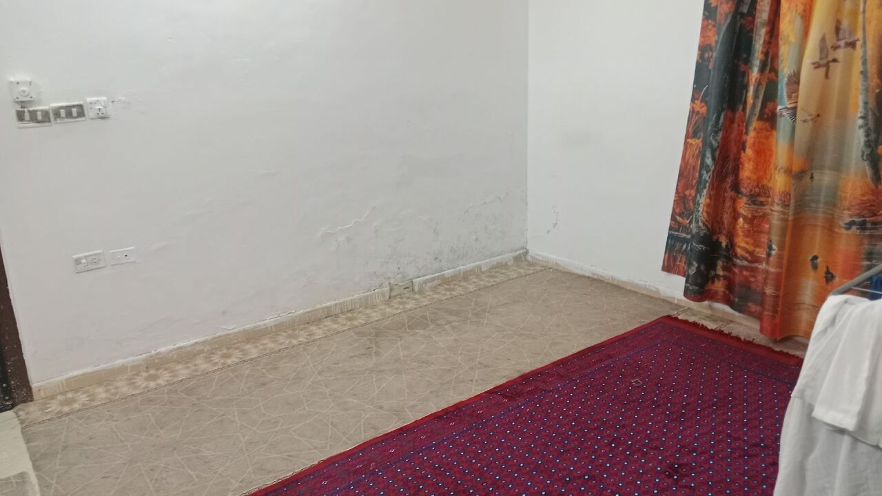 Jeddah, Bedspace For Rent, SAR 500/month,  I Am Offering A Bed Space On Sharing Room For A Pakistani / Indian Decent Educated Person