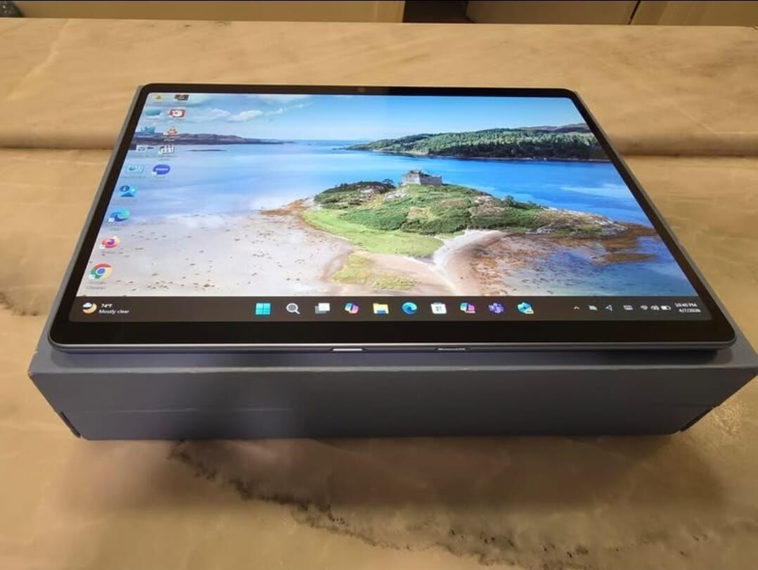 Al Sulaymaniyyah, Tablet Computers, SAR 3800,  Microsoft Surface Pro 11th Edition (AI With CoPilot+)