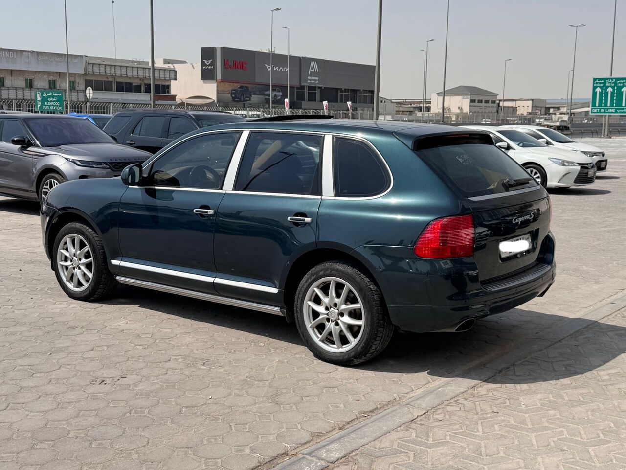Manama, Vehicles, Cars & Trucks , BHD 1400,  Porsche Cayenne,  2005,  Automatic,  227300 KM,     (Green)