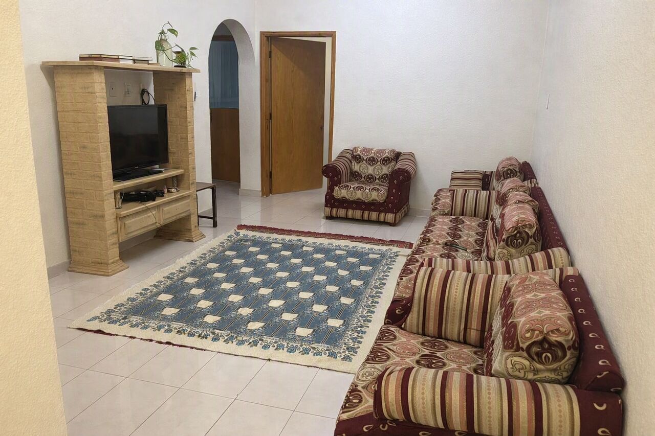 Jubail, Apartments, Flats, Houses & Villas, SAR 27200/year,  3 BR,  Family Flat For Rent With All Household Item